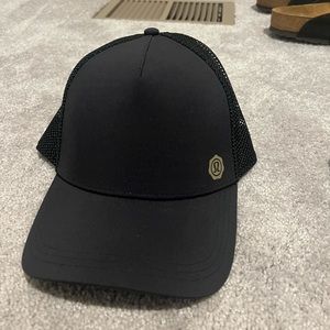 Lululemon SnapBack Hat New